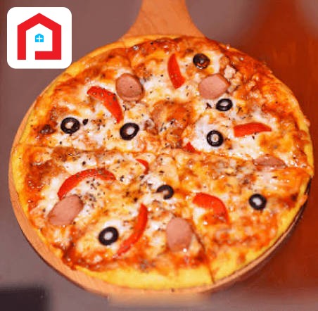 Chicken Naga Pizza