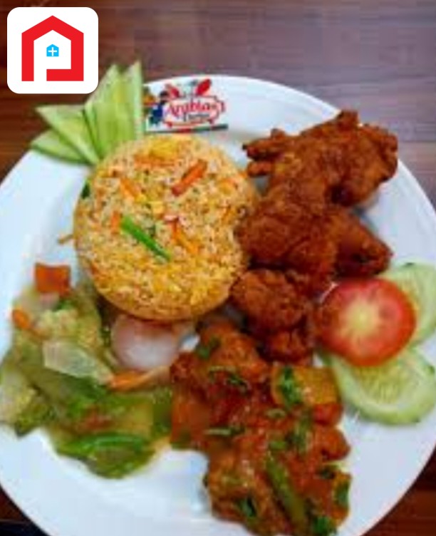 Thai Fried rice Thai Fried chicken 3 pcs Chicken Chili onion Chinese vegetables