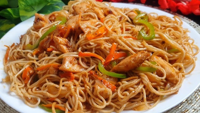 Kacchi Bari Special Chowmein